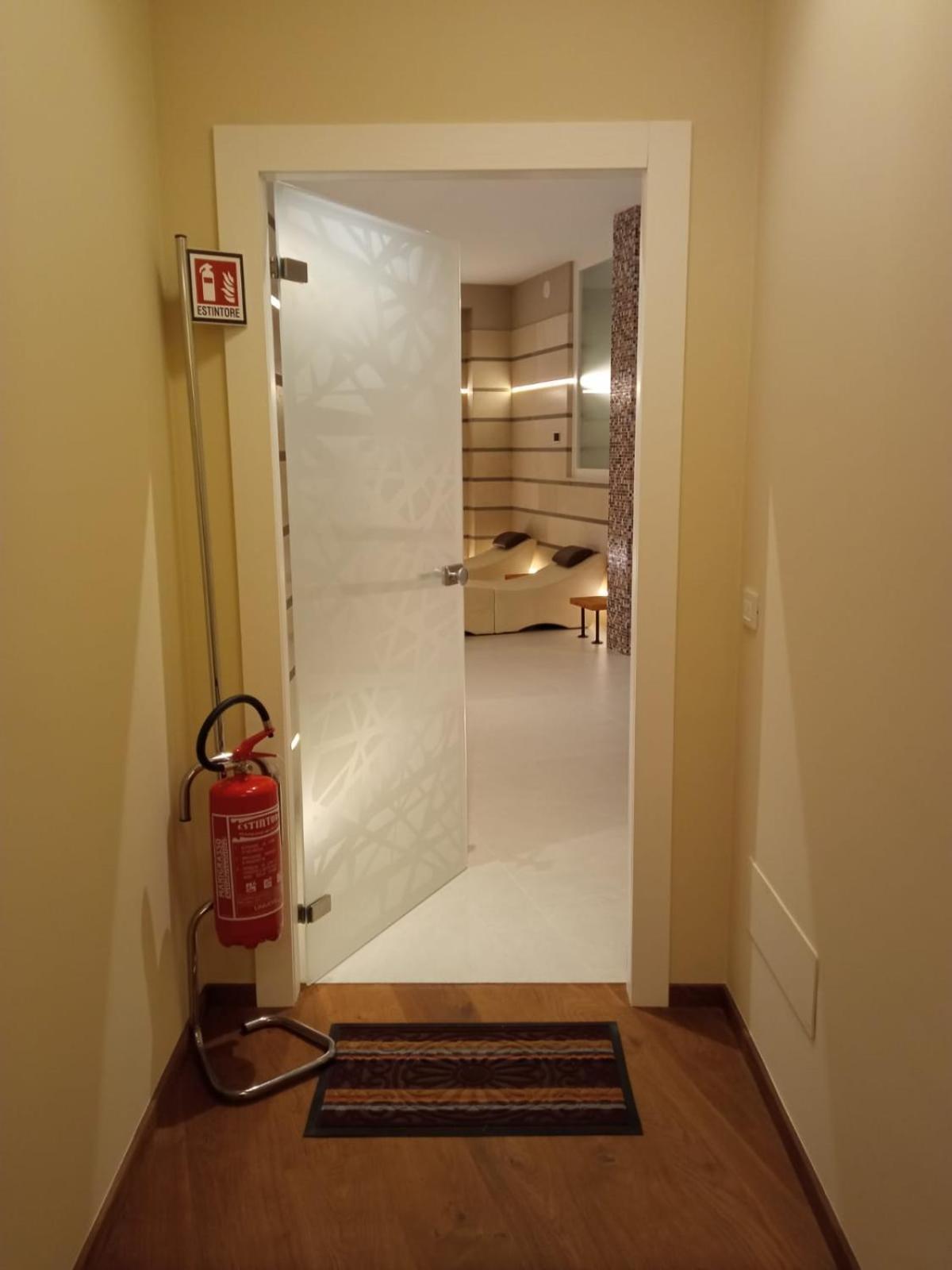 "Corte Mopps" Citta Della Ceramica Grottaglie - Spa Elysium ภายนอก รูปภาพ
